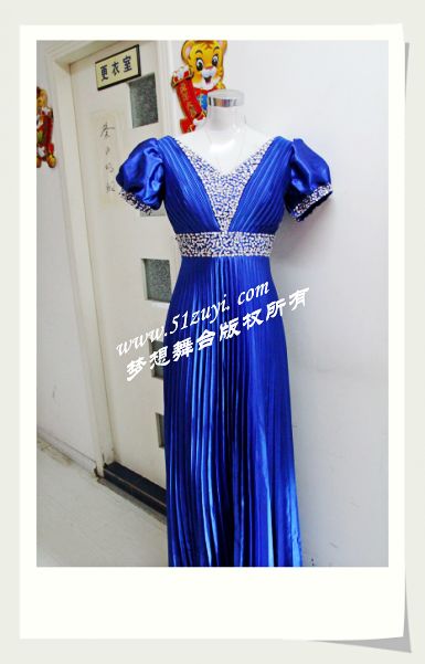 合唱服装1585