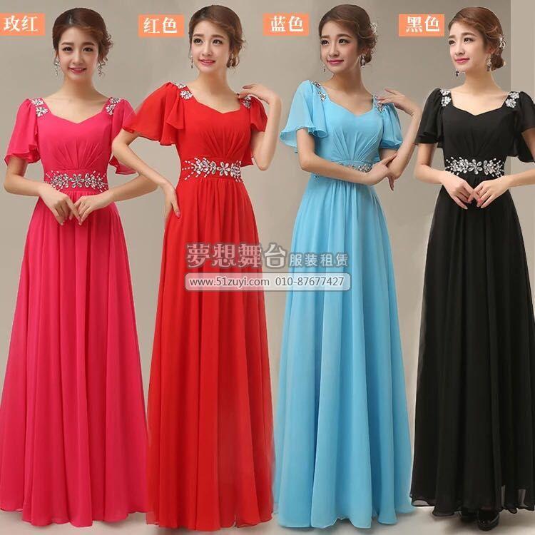 合唱服装1962